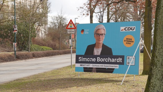 Simone Borchardt (CDU) wird Teil des neuen Bundestags. Sie kandidiert aber auch als Landrätin für den Landkreis Ludwigslust-Parchim. © NDR Foto: Christoph Woest