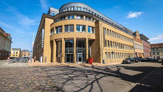 Das Stadthaus in Schwerin ist der Sitz der Verwaltung © Christoph Loose 