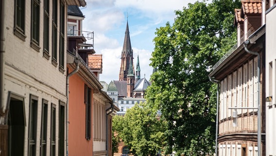 Blick auf den Schweriner Pfaffenteich. © NDR Foto: Chris Loose