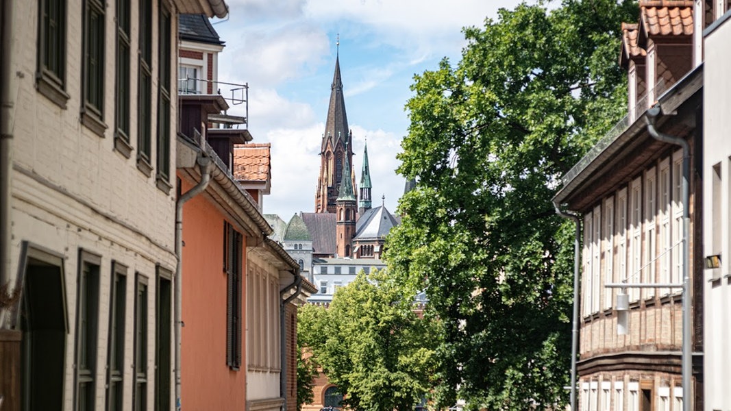 Mehr Steuern für Wohnraum: Schwerin plant Erhöhung