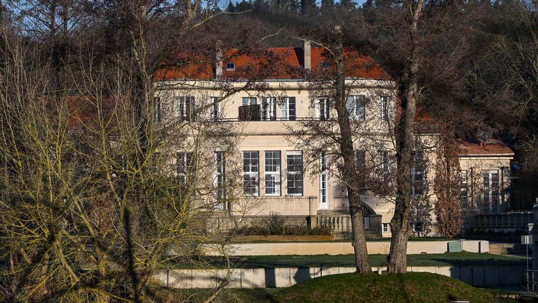 Geheimtreffen Bei Potsdam: AfD-Mann Aus Buxtehude Unter Den Gästen ...