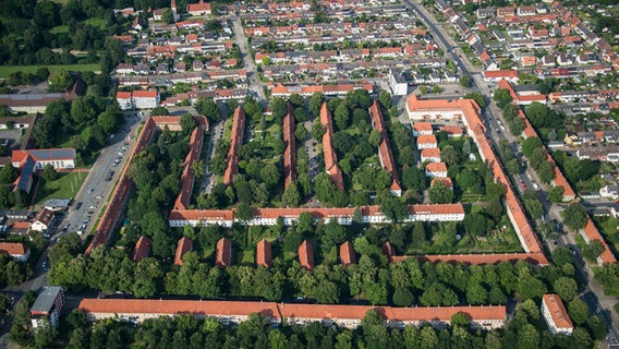 Niedersachsen, Salzgitter: Eine Wohnhaussiedlung im Stadtteil Salzgitter-Lebenstedt. © picture alliance/dpa | Silas Stein Foto: Silas Stein