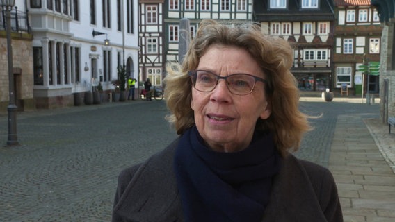 Franziska Schwarz Bürgermeisterin von Bad Gandersheim. © NDR 