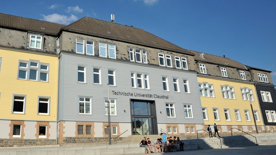 Das Hauptgebäude der TU Clausthal © TU Clausthal 