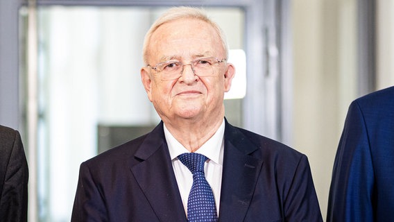 Martin Winterkorn, ehemaliger Vorstandsvorsitzender der Volkswagen AG, im Landgericht Braunschweig. © dpa Foto: Moritz Frankenberg