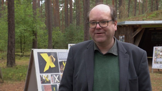 Umweltminister Christian Meyer (Grüne) besucht Gorleben. © NDR 