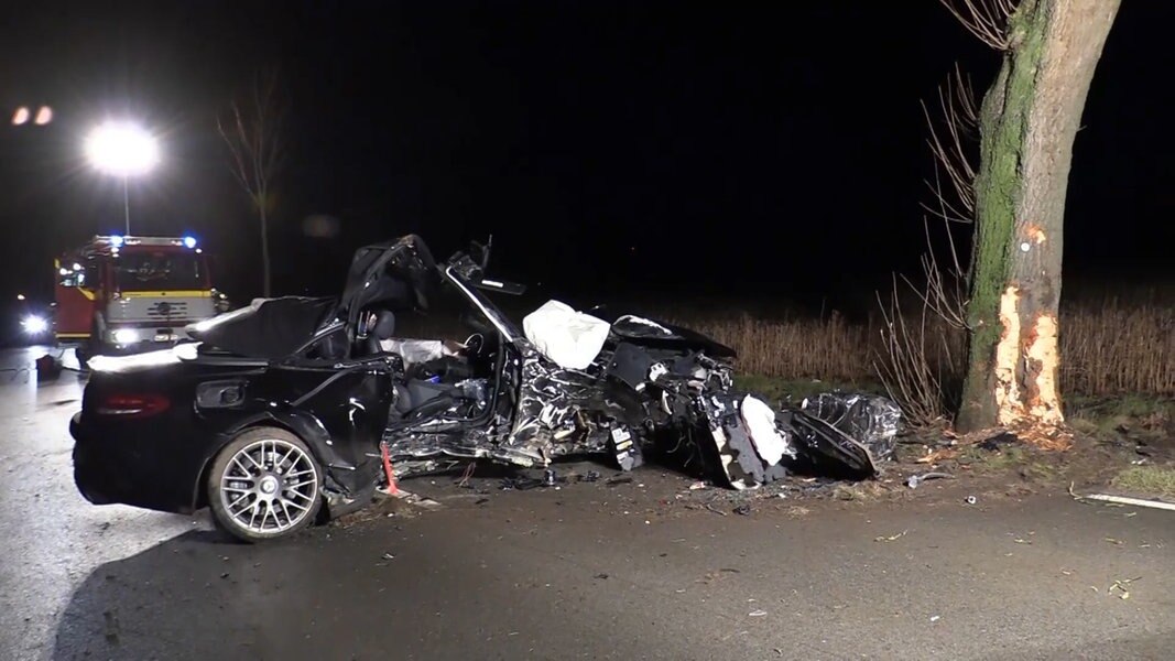 Beifahrer Stirbt Bei Unfall Im Landkreis Harburg | NDR.de - Nachrichten ...