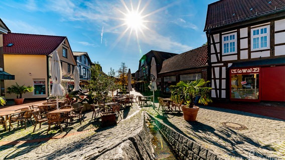 Die Innenstadt von Soltau an einem sonnigen Tag. © Stadt Soltau 