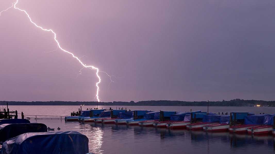 Regen und Gewitter ziehen über den Norden | NDR.de - Nachrichten