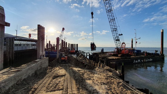 Bauarbeiten an der Südmole von Norderney. © Niedersachsen Ports 