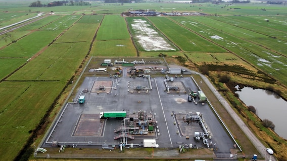 Luftaufnahme eines Kavernenplatzes in Etzel in Ostfriesland, wo Wasserstoff eingespeichert wird. © STORAG ETZEL GmbH 