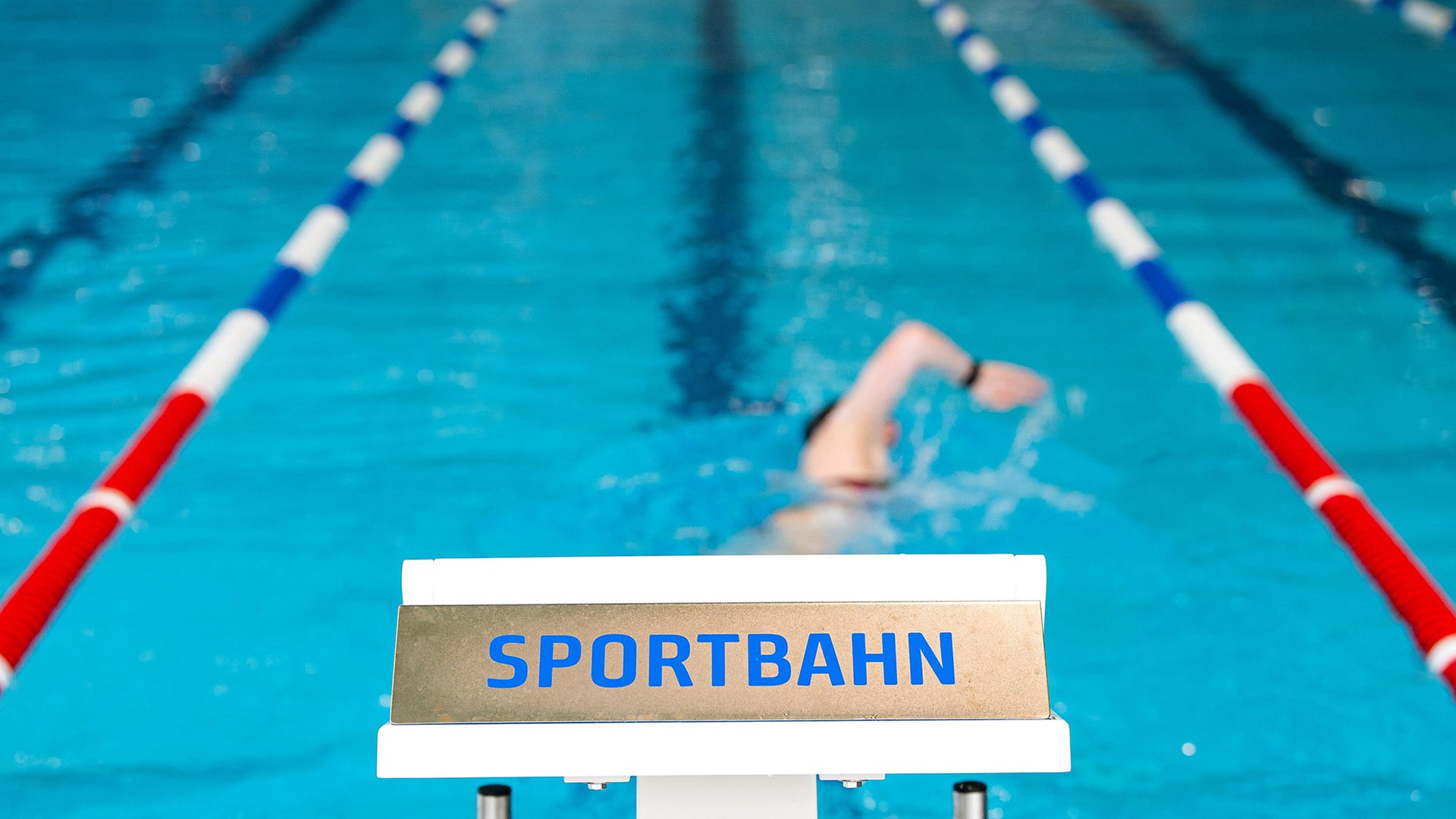 Bäderland hebt die Wassertemperatur vorerst nicht wieder an