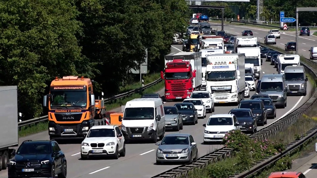 ADAC Warnt Vor Vollen Autobahnen Zu Christi Himmelfahrt | NDR.de ...