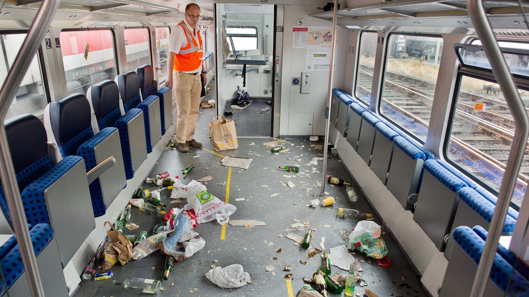 Vandalismus in Bussen und Stadtbahnen nimmt ab NDR.de