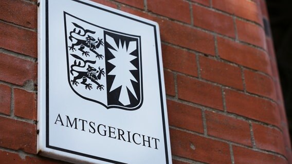 Das Logo, des Amtsgerichts Neumünster © NDR Foto: Pavel Stoyan