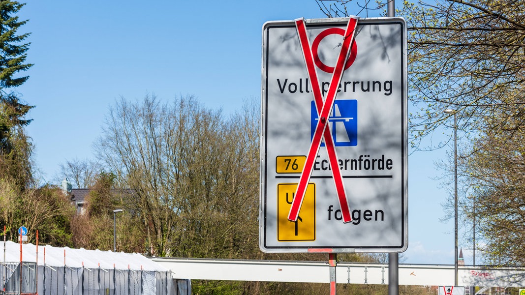 B76 Am Wochenende Gesperrt | NDR.de - Nachrichten - Schleswig-Holstein