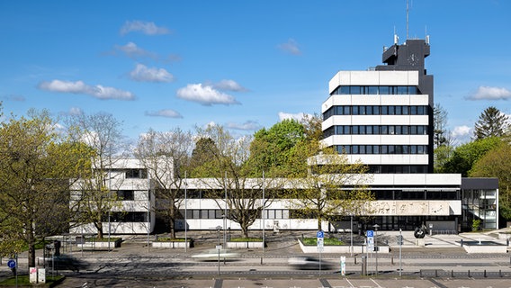 Das Ahrensburger Rathaus © Stadtarchiv Ahrensburg Foto: Stadtarchiv Ahrensburg