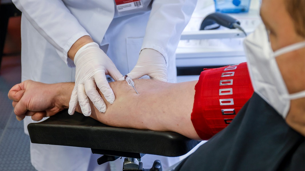 Blood supplies are becoming scarce: DRK calls for blood donations |  NDR.de – news