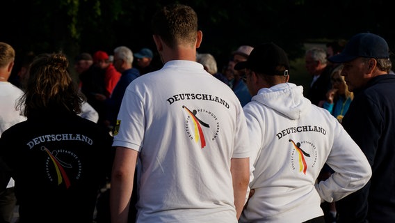 Das Deutsche Team beim Boule-Turnier in ihren Trikots. © Compagnie de Boule Lübeck e.V. 