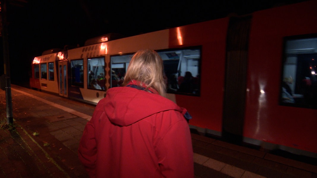 Streik Bei Bussen In SH: Große Herausforderungen Für Eltern Und ...