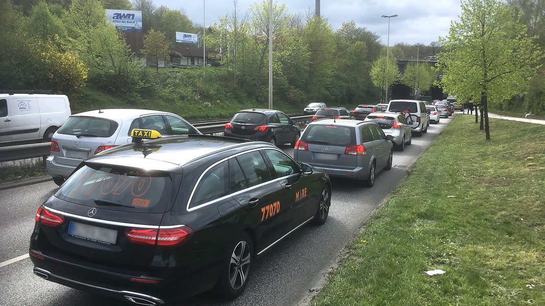 Nach Sieben Monaten Stau: Freie Fahrt In Kiel An Der B76 | NDR.de ...