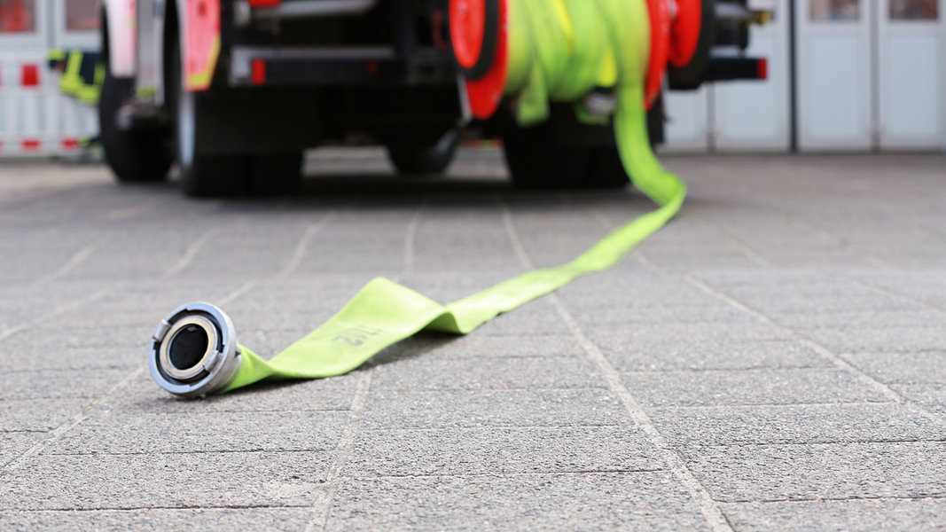 Brand an Schwerin: Supermarkt evakuiert