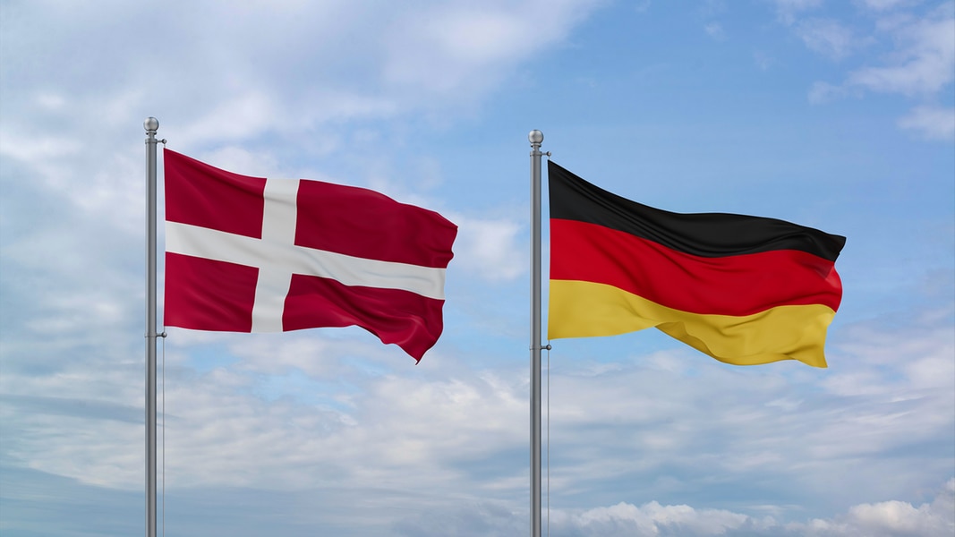 #Hyggepost aus Dänemark: Rot-Weiß Flagge zeigen