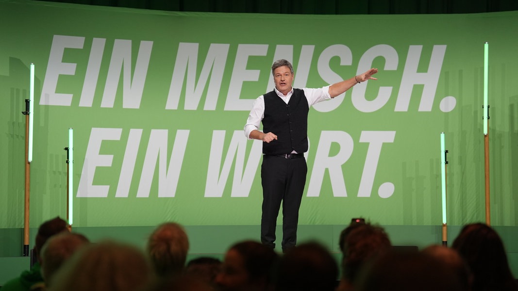 Bundestagswahl: Grüne spüren Rückenwind bei Wahlkampf-Auftakt in Lübeck