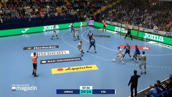 Ein Handballspiel zwischen TBV Lemgo Lippe und dem THW Kiel. © NDR 