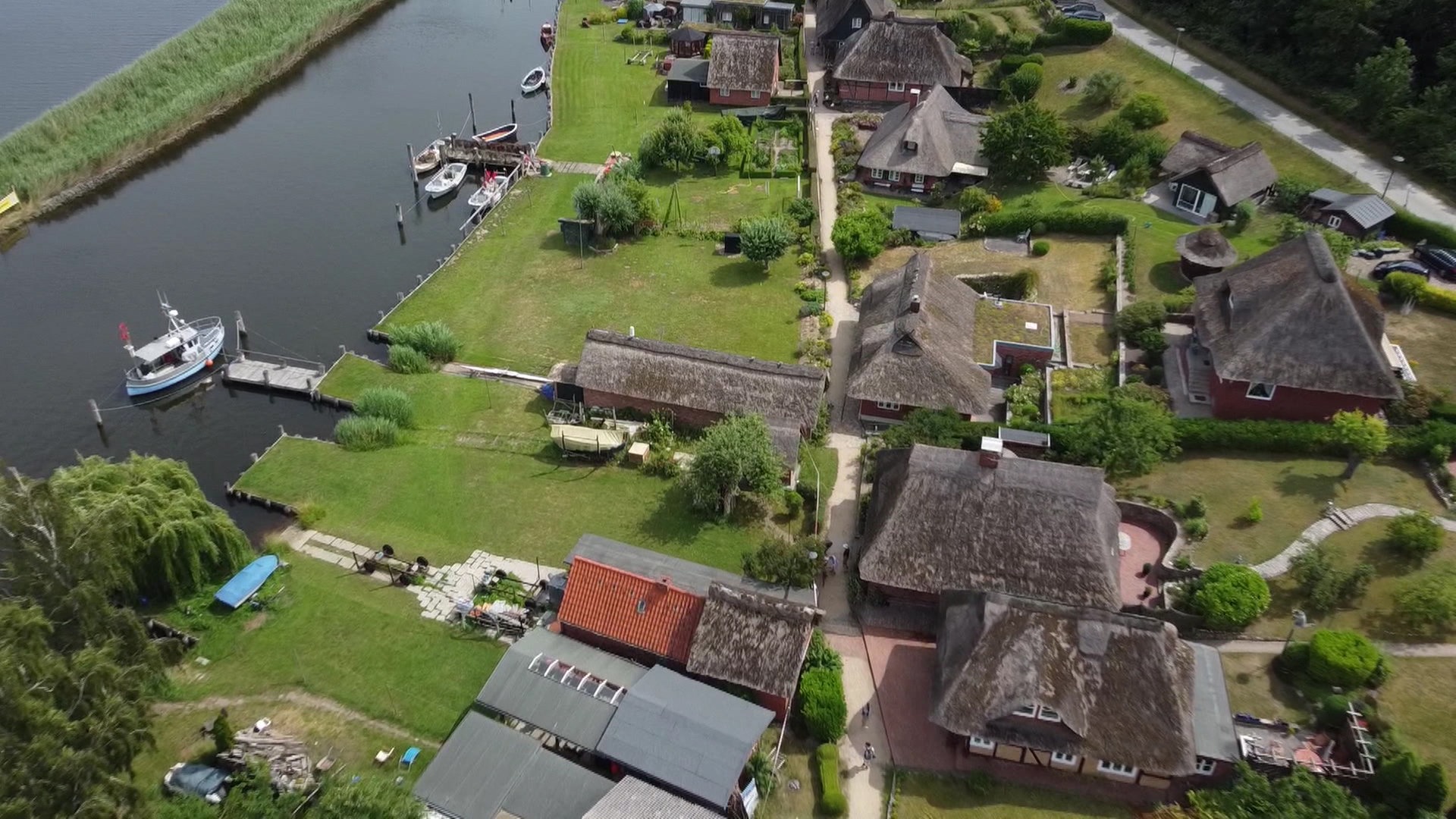 Historisches Fischerdorf kämpft gegen Lübecker Hafenausbau | NDR.de -  Nachrichten - Schleswig-Holstein