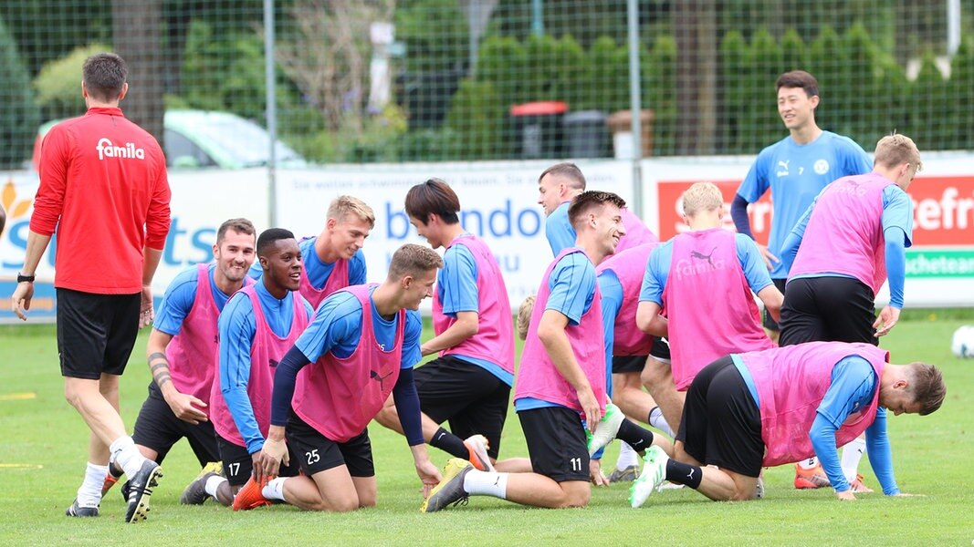 Holstein Kiel "Elf Freunde müsst ihr (wieder) sein" NDR