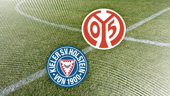 Das Vereinswappen von Holstein Kiel neben dem vom 1. FSV Mainz 05 vor Fussballrasen. © NDR 