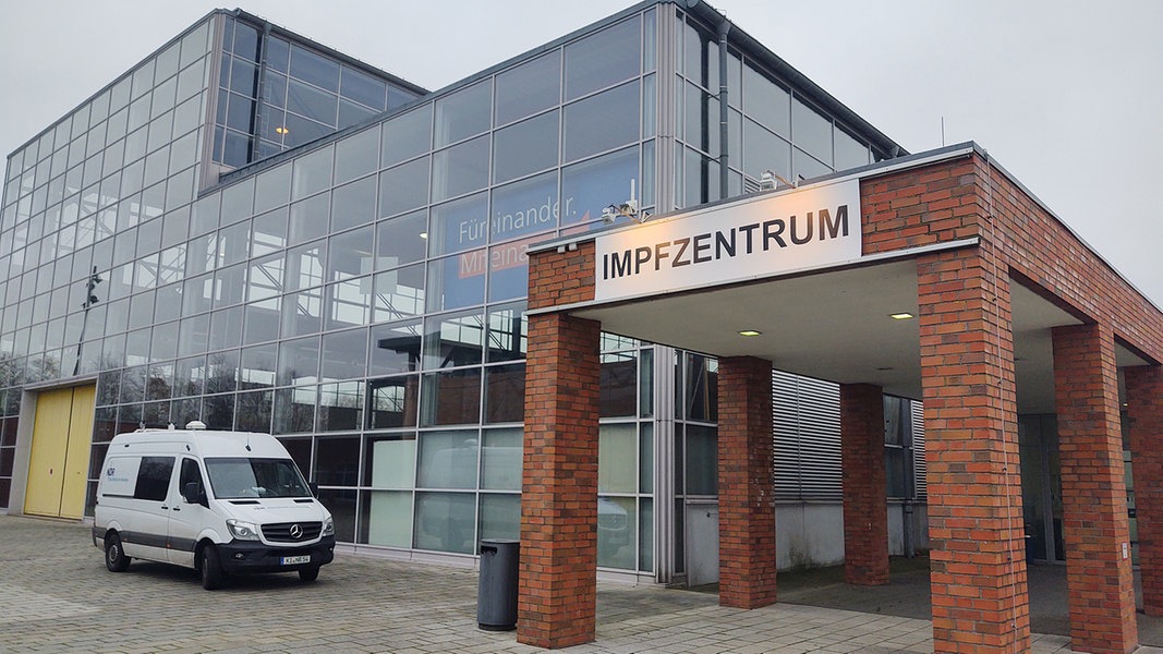 Corona-Impfzentrum: Erster Testlauf in Husum | NDR.de ...