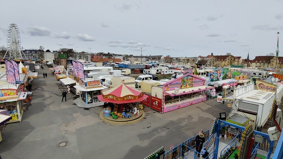 Frühjahrsmarkt auf der Flensburger Exe  Foto: Peer-Axel Kroeske