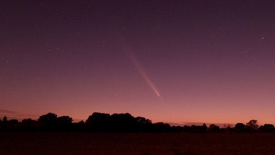 La cometa Tsuchenshan Atlas catturata vicino a Gettorf. © Osservatorio vhs Neumünster Foto: Holger Gräpel