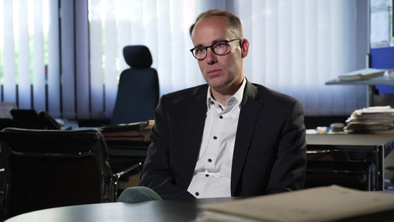 Christoph Mager, der Landrat des Landkreises Herzogtum Lauenburg © NDR Foto: NDR Screenshot