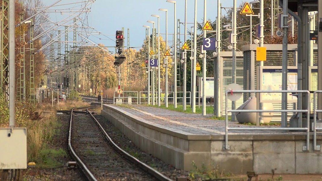 Arbeiten im Elmshorner Bahnhof Züge fallen aus NDR.de