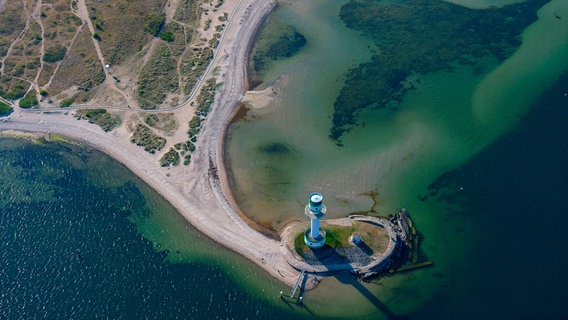 Leuchtturm Friedrichsort an der Kieler Foerde im Frühling © IMAGO / blickwinkel Foto: IMAGO / blickwinkel