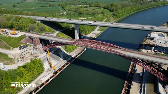 Eine Luftbildaufnahme der Levensauer Hochbrücke © NDR Foto: NDR Screenshot