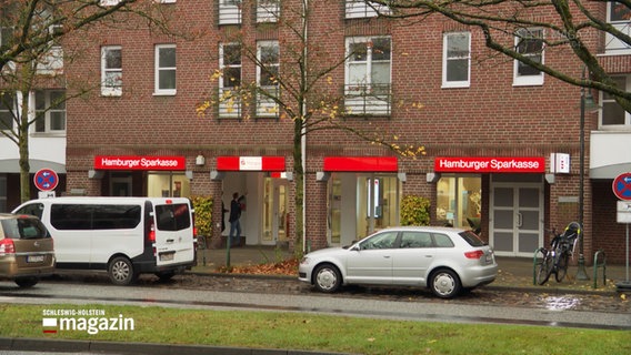 Eine Filiale der Hamburger Sparkasse in Norderstedt © NDR Foto: NDR Screenshot