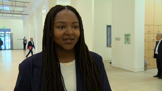 Integrationsministerin Aminata Touré (Grüne). © NDR 