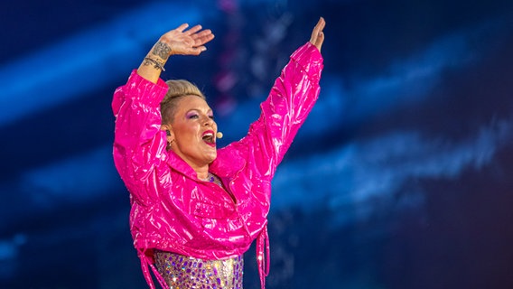 Pink bei ihrem Auftritt in Hannover. © NDR Foto: NDR 2 / Axel Herzig