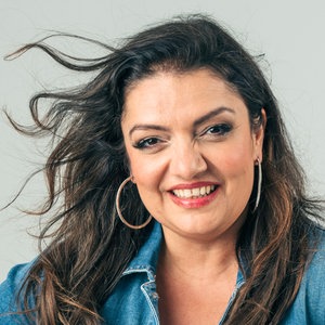 Anneta Politi, Moderatorin der NDR 2 Abendshow © SWR/Niko Neithardt 