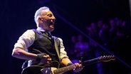 Bruce Springsteen auf dem Sea. Hear. Now Festival 2024. © picture alliance / Charles Sykes/Invision/AP Foto: Charles Sykes