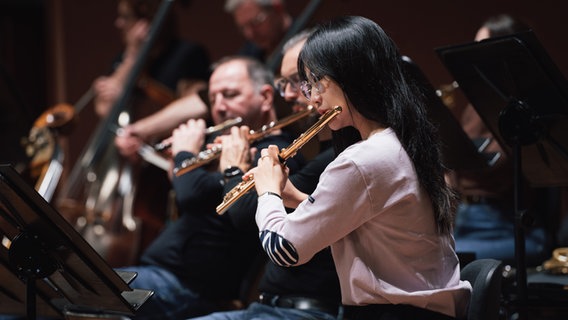 Das NDR Elbphilharmonie Orchester auf der Gastspielreise durch die Schweiz, Italien und Deutschland. © NDR Foto: Lena Mackel