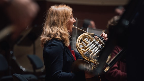 Das NDR Elbphilharmonie Orchester auf der Gastspielreise durch die Schweiz, Italien und Deutschland. © NDR Foto: Lena Mackel