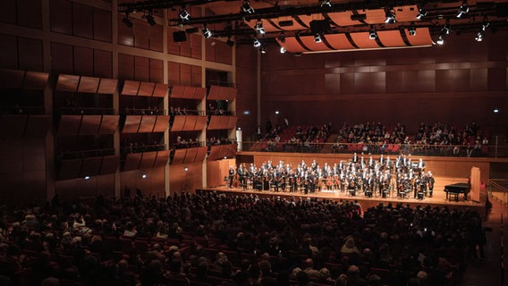 Das NDR Elbphilharmonie Orchester auf der Gastspielreise durch die Schweiz, Italien und Deutschland. © NDR Foto: Mattia Gaido