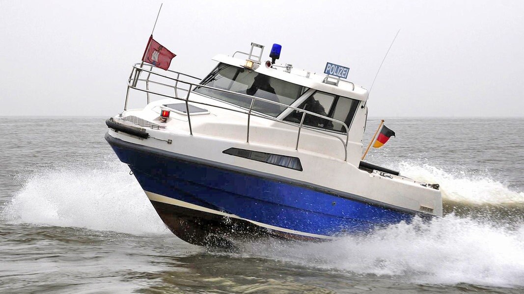 Wustrow: Mädchen aus Ostsee gerettet