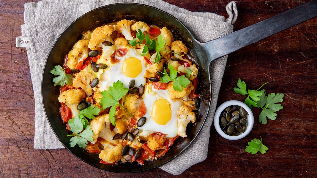 Blumenkohl-Shakshuka | NDR.de - Ratgeber - Kochen - Rezepte