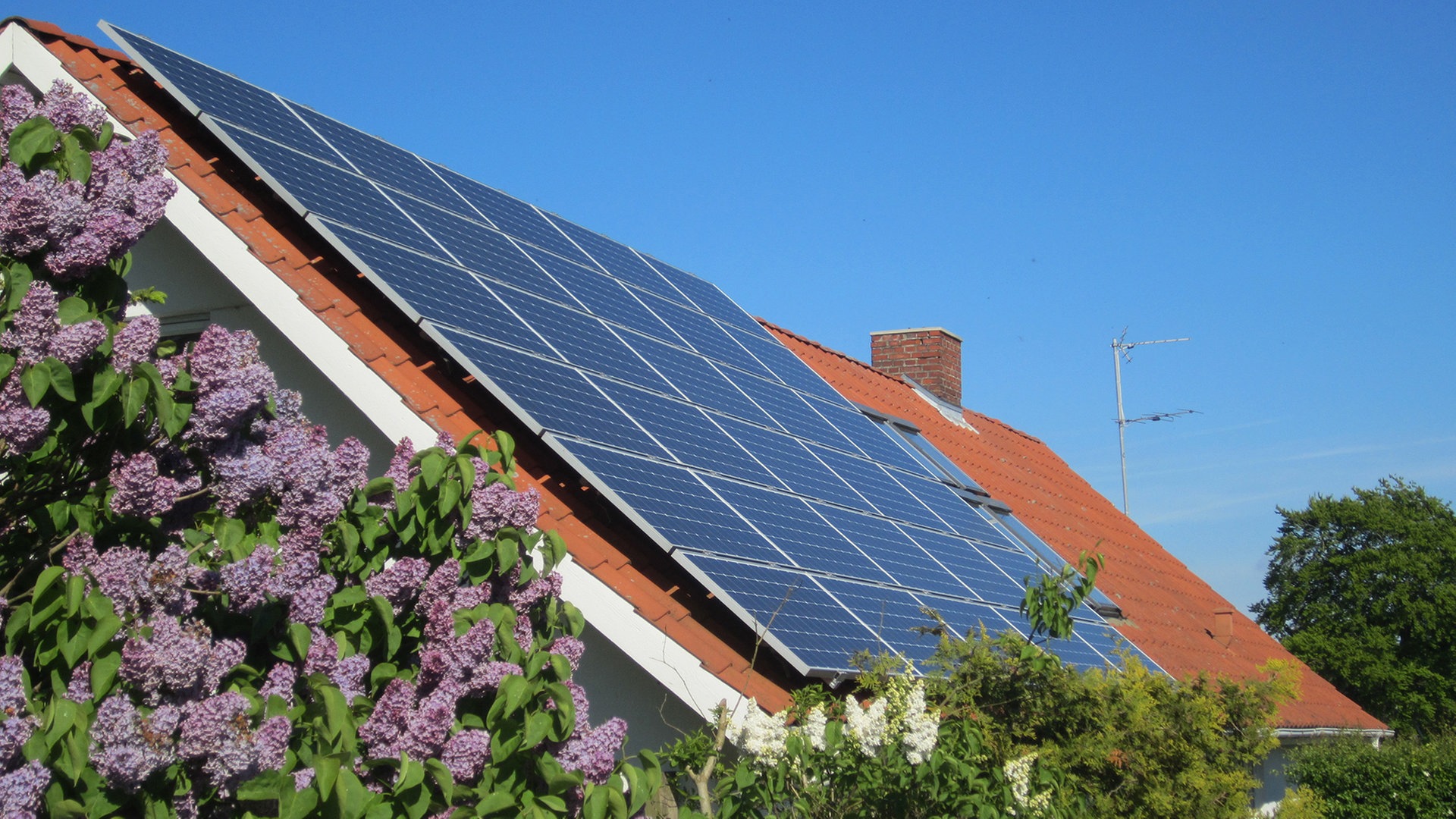 Mit der Photovoltaik-Anlage die Stromkosten senken